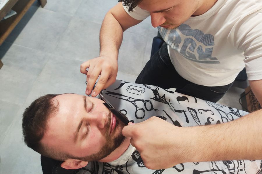 Barbershop Gentlemen – Uređivanje brade Đakovo